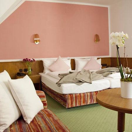 Stadthotel ארדינג מראה חיצוני תמונה