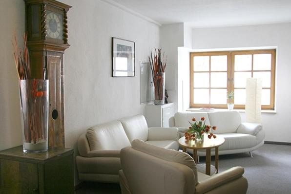 Stadthotel ארדינג מראה חיצוני תמונה
